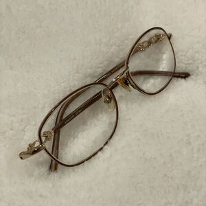 Elegant Brown Women's Glasses Frame. EUCHRE